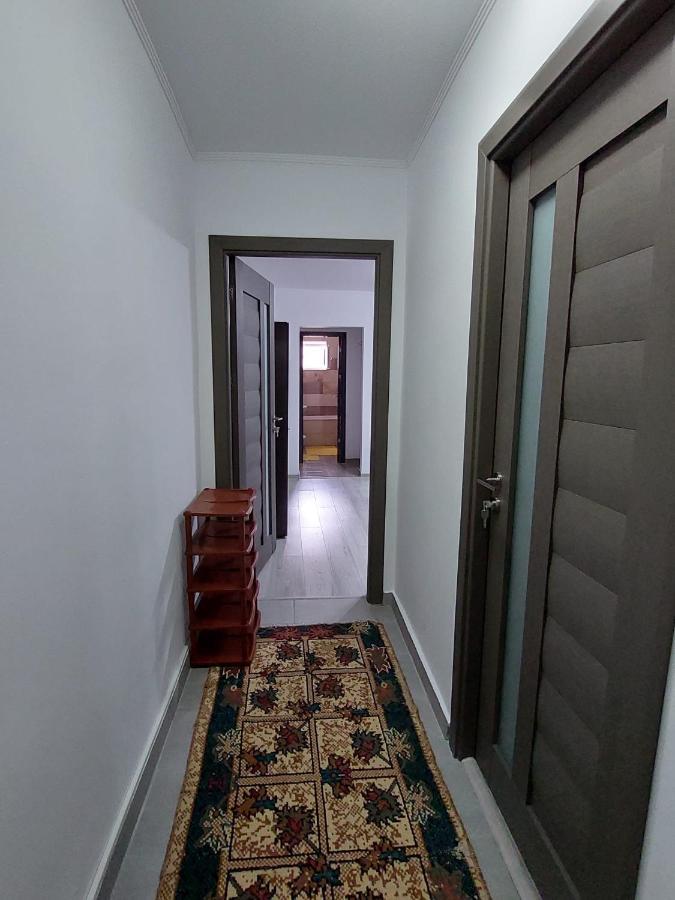 Appartement Apartament Beatrice à Năvodari Extérieur photo