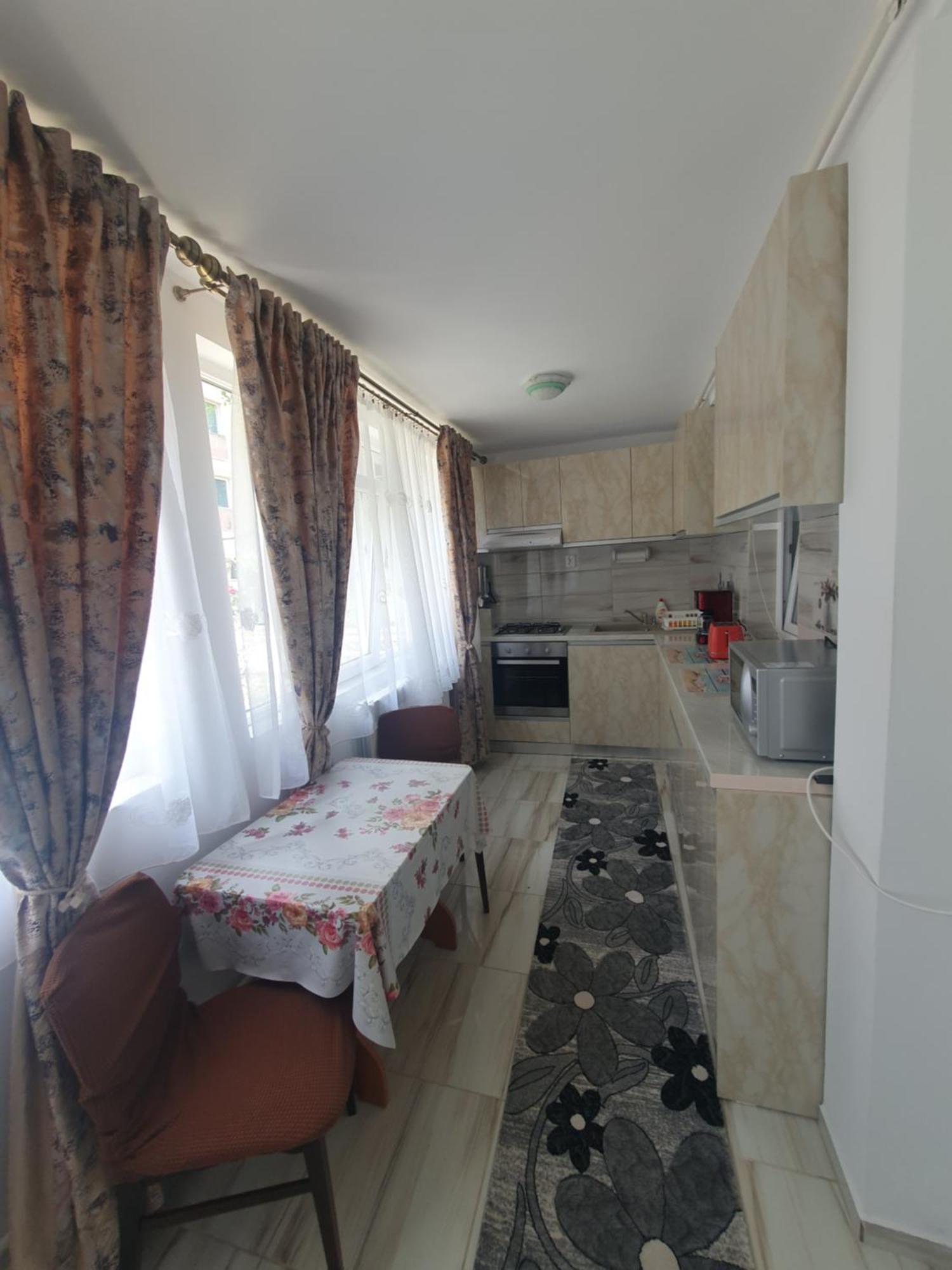Appartement Apartament Beatrice à Năvodari Extérieur photo